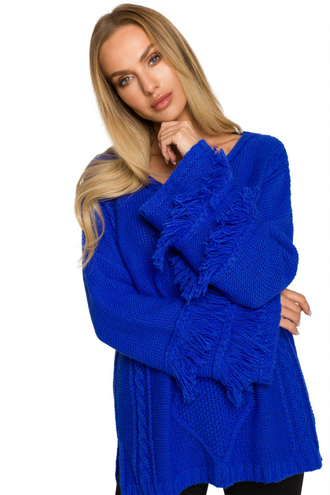 Sweter damski boho z szerokimi rękawami z frędzlami szafirowy me710 Sweter damski boho z szerokimi rękawami z frędzlami szafirowy me710