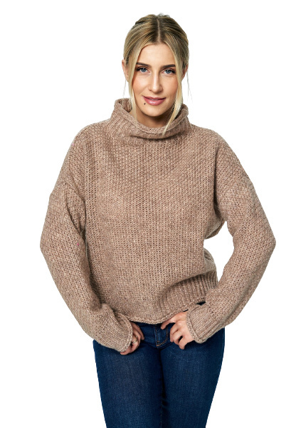 Sweter damski długi bez zapięcia z kimonowym rekawem brązowy M886 Sweter damski długi bez zapięcia z kimonowym rekawem brązowy M886