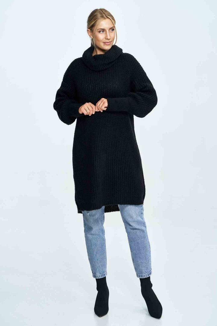 Sweter damski długi z luźnym szerokim golfem czarny M890
