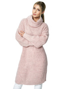 Sweter damski długi z luźnym szerokim golfem jasny róż M890