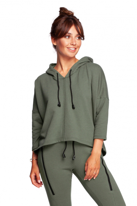 Bluza damska trapezowa o luźnym kroju z kapturem khaki B239 Bluza damska trapezowa o luźnym kroju z kapturem khaki B239
