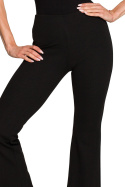 Spodnie damskie elastyczne z poszerzonymi nogawkami czarne me704