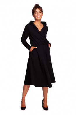 Sukienka rozkloszowana z kapturem długi rękaw dzianina czarna B245