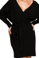 Sukienka swetrowa mini na zakładkę głęboki dekolt czarna me714