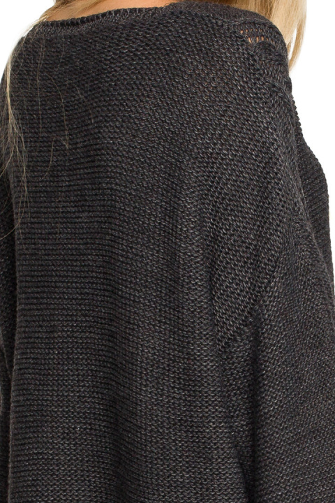 Sweter damski boho z szerokimi rękawami z frędzlami grafitowy me710 Sweter damski boho z szerokimi rękawami z frędzlami grafitowy me710