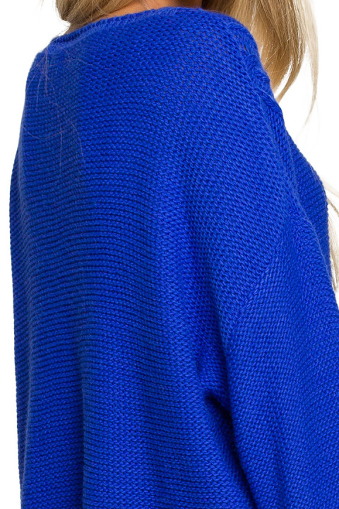 Sweter damski boho z szerokimi rękawami z frędzlami szafirowy me710 Sweter damski boho z szerokimi rękawami z frędzlami szafirowy me710