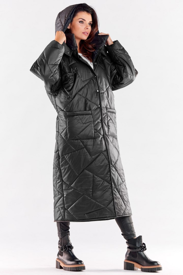 Płaszcz damski długi pikowany z kapturem zapinany na napy czarny A541