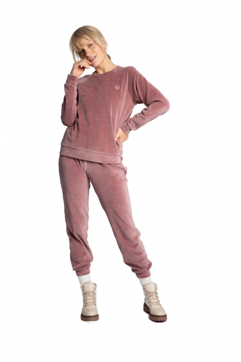 Bluza damska welurowa z reglanowym rękawem i ściągaczem brudny róż LA011 Bluza damska welurowa z reglanowym rękawem i ściągaczem brudny róż LA011