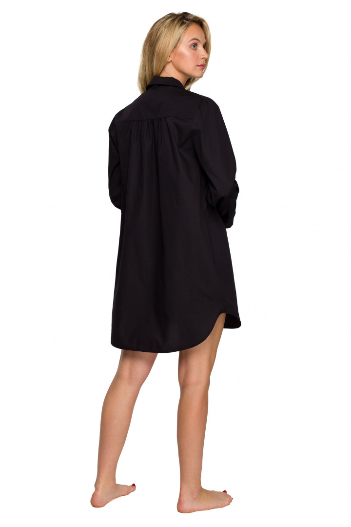 Koszula damska nocna oversize z kołnierzykiem rozpinana czarna LA126 Koszula damska nocna oversize z kołnierzykiem rozpinana czarna LA126