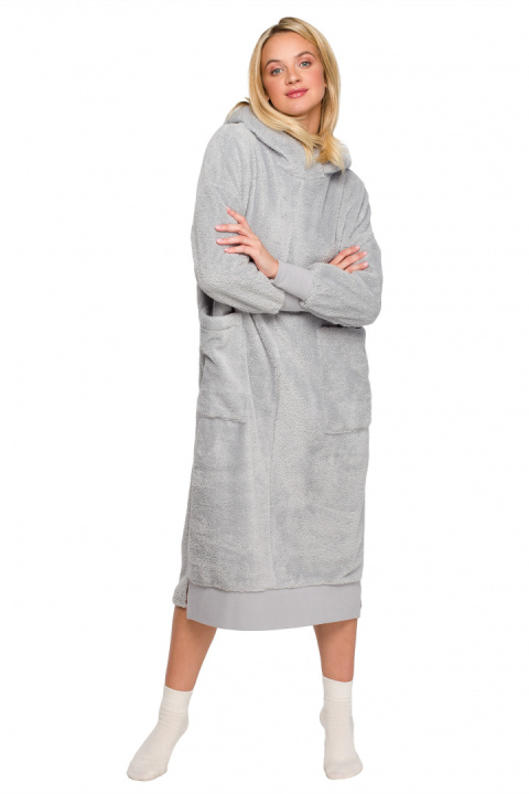 Sukienka midi pluszowa oversize z kapturem długi rękaw popielata LA127 Sukienka midi pluszowa oversize z kapturem długi rękaw popielata LA127