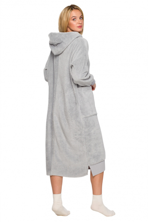 Sukienka midi pluszowa oversize z kapturem długi rękaw popielata LA127 Sukienka midi pluszowa oversize z kapturem długi rękaw popielata LA127