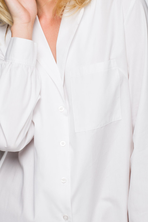 Koszula damska nocna oversize z kołnierzykiem rozpinana biała LA126 Koszula damska nocna oversize z kołnierzykiem rozpinana biała LA126