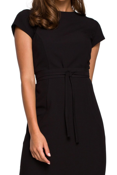 Sukienka ołówkowa bodycon z krótkim rękawem wiązana S czarna S239 Sukienka ołówkowa bodycon z krótkim rękawem wiązana S czarna S239