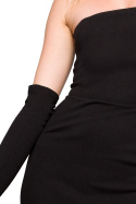 Sukienka ołówkowa tuba z odkrytymi ramionami i plecami czarna K158