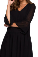Zwiewna sukienka rozkloszowana szyfonowa midi dekolt V L czarna S236