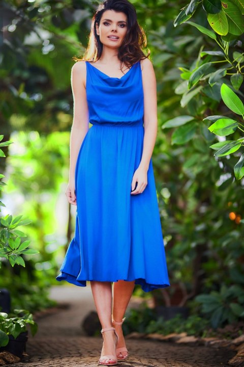 Sukienka elegancka midi bez rękawów ramiączka lejący dekolt niebieska A579 Sukienka elegancka midi bez rękawów ramiączka lejący dekolt niebieska A579