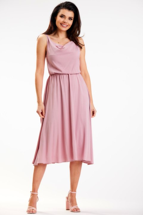 Sukienka elegancka midi bez rękawów ramiączka lejący dekolt brudny róż A579 Sukienka elegancka midi bez rękawów ramiączka lejący dekolt brudny róż A579