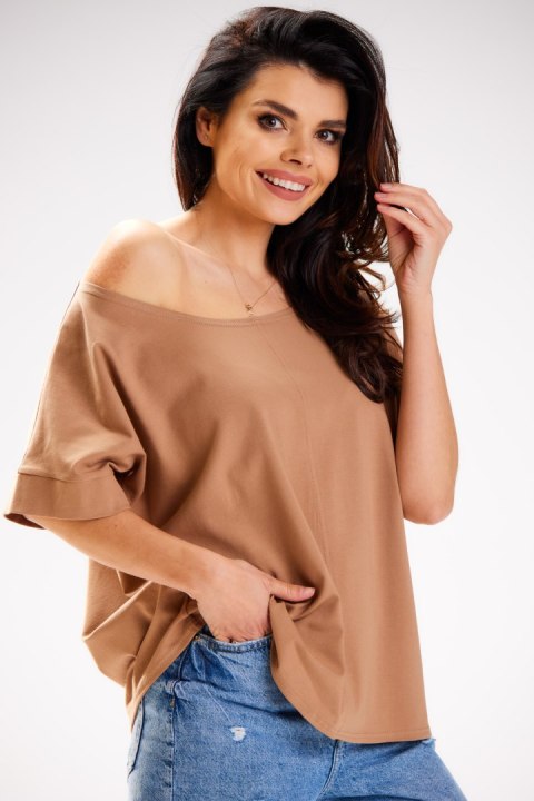 Bluzka damska luźna oversize krótki rękaw głęboki dekolt beżowa M254 Bluzka damska luźna oversize krótki rękaw głęboki dekolt beżowa M254