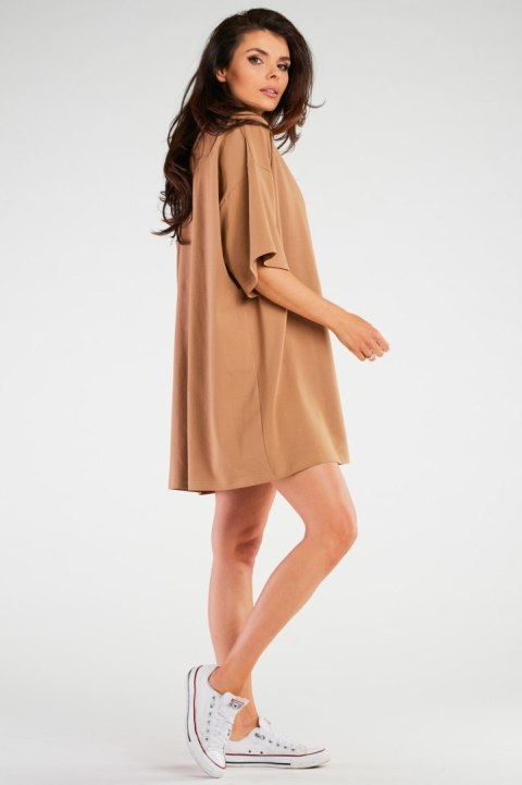 Sukienka mini luźna oversize z krótkim rękawem bawełniana beżowa M255 Sukienka mini luźna oversize z krótkim rękawem bawełniana beżowa M255