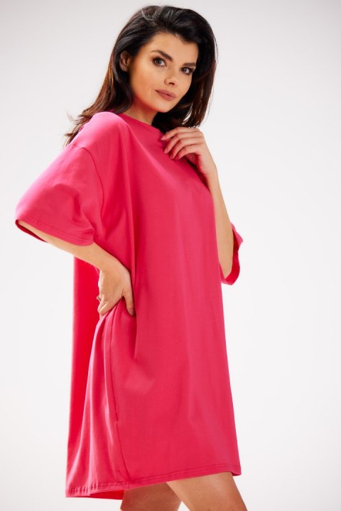 Sukienka mini luźna oversize z krótkim rękawem bawełniana fuksja M255 Sukienka mini luźna oversize z krótkim rękawem bawełniana fuksja M255