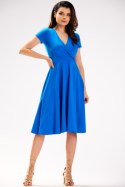 Sukienka midi rozkloszowana krótki rękaw kopertowy dekolt niebieska M292