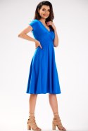 Sukienka midi rozkloszowana krótki rękaw kopertowy dekolt niebieska M292