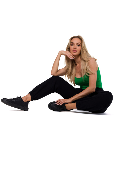 Spodnie damskie dresowe joggery z przeszyciami kieszenie czarne me760 Spodnie damskie dresowe joggery z przeszyciami kieszenie czarne me760