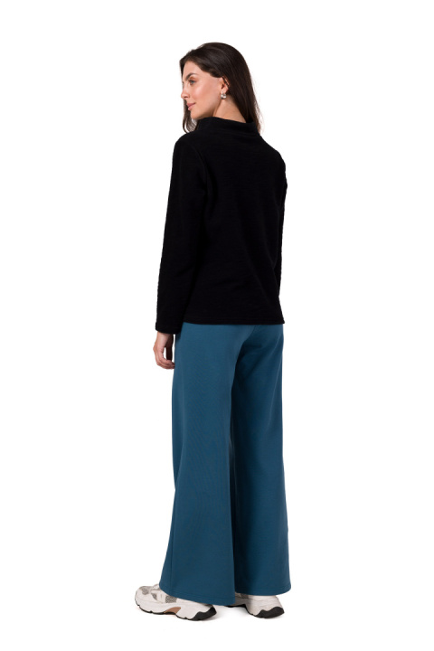 Bluza damska prosta dzianinowa z wysokim kołnierzem czarna B268 Bluza damska prosta dzianinowa z wysokim kołnierzem czarna B268