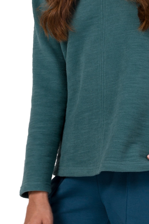 Bluza damska prosta dzianinowa z wysokim kołnierzem turkusowa B268 Bluza damska prosta dzianinowa z wysokim kołnierzem turkusowa B268