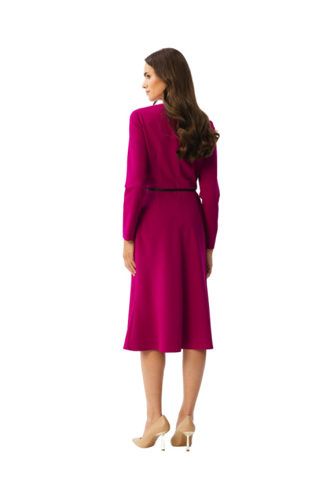 Sukienka elegancka z przeszyciami midi długi rękaw pasek śliwkowa S347 Sukienka elegancka z przeszyciami midi długi rękaw pasek śliwkowa S347