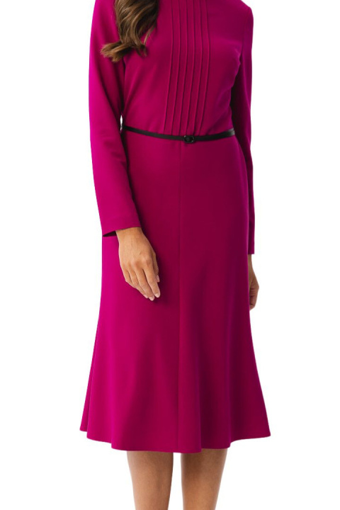 Sukienka elegancka z przeszyciami midi długi rękaw pasek śliwkowa S347 Sukienka elegancka z przeszyciami midi długi rękaw pasek śliwkowa S347