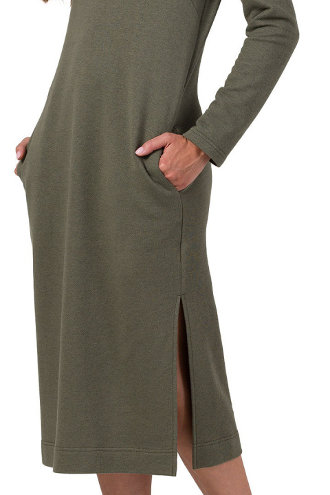 Sukienka midi prosta dzianinowa z półgolfem długi rękaw khaki B274 Sukienka midi prosta dzianinowa z półgolfem długi rękaw khaki B274