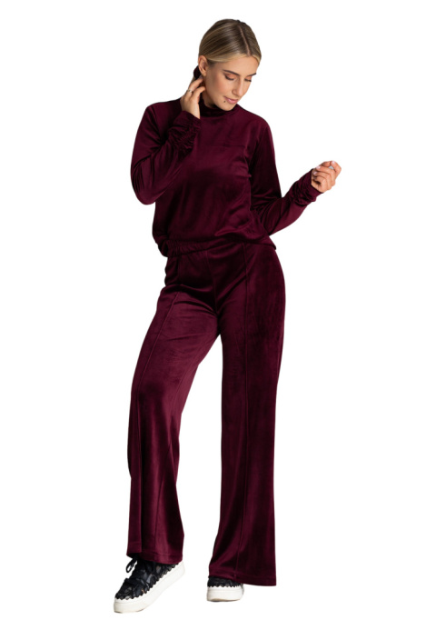 Bluza damska welurowa z golfem długie rękawy z marszczeniem bordowa M967 Bluza damska welurowa z golfem długie rękawy z marszczeniem bordowa M967