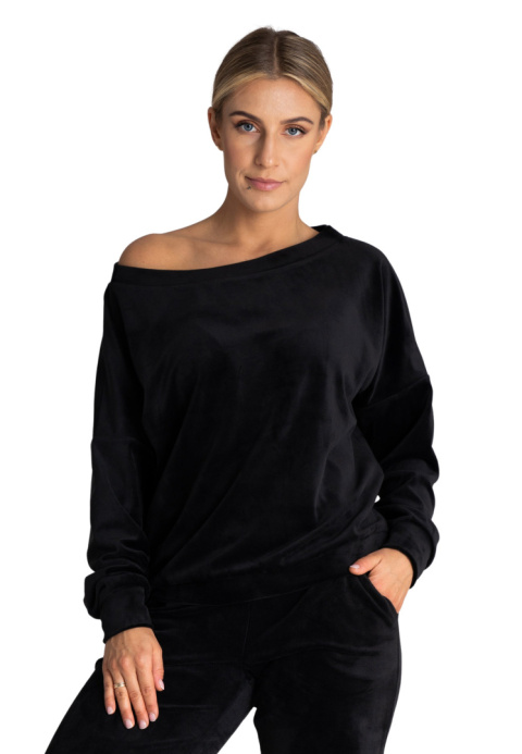 Bluza damska welurowa oversize szeroki dekolt w łódkę czarna M968 Bluza damska welurowa oversize szeroki dekolt w łódkę czarna M968