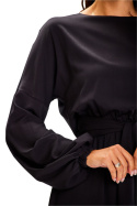 Sukienka midi rozkloszowana w pasie dopasowana gumką i szarfą czarna A602