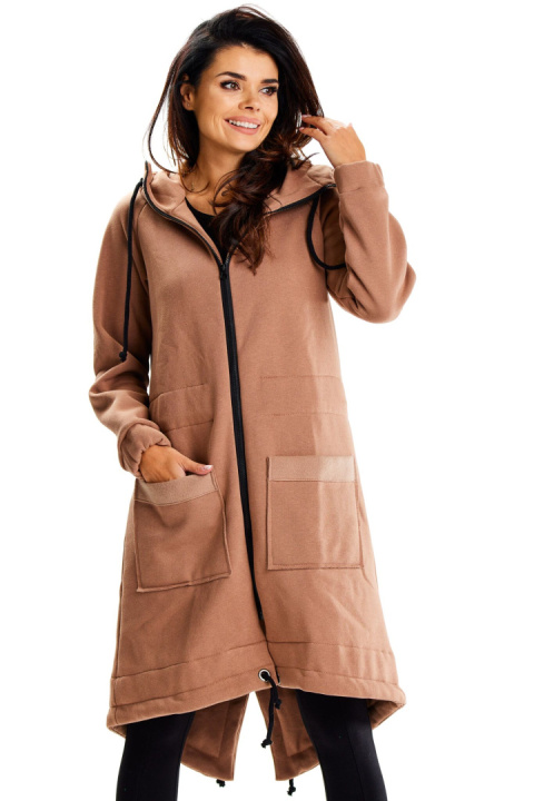Bluza damska długa dresowa z kapturem rozpinana z kieszeniami beżowa M333 Bluza damska długa dresowa z kapturem rozpinana z kieszeniami beżowa M333