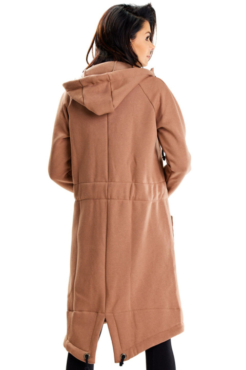 Bluza damska długa dresowa z kapturem rozpinana z kieszeniami beżowa M333 Bluza damska długa dresowa z kapturem rozpinana z kieszeniami beżowa M333
