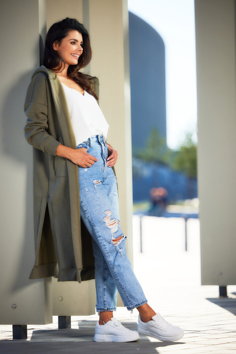 Bluza damska długa z kapturem dresowa z kieszeniami bawełniana khaki A613 Bluza damska długa z kapturem dresowa z kieszeniami bawełniana khaki A613