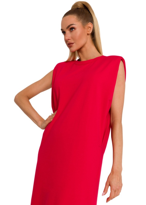 Sukienka maxi oversize bez rękawów poduszki na ramionach dzianinowa czerwona me790 Sukienka maxi oversize bez rękawów poduszki na ramionach dzianinowa czerwona me790