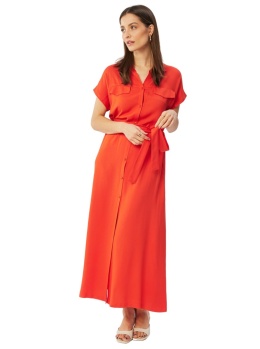 Sukienka maxi z wiskozy rozpinana krótki rękaw kołnierzyk pasek koralowa S364