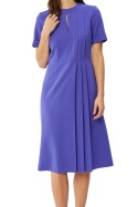 Sukienka midi z zakładkami dół fason A krótki rękaw dekolt łęzka fioletowa S361
